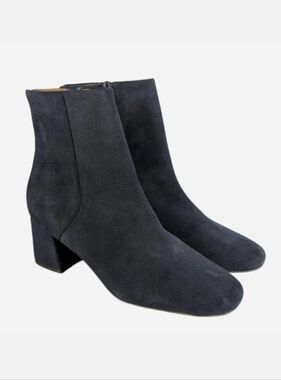 Blondo Alida Waterproof Bootie in Navy Suede Size 6.5